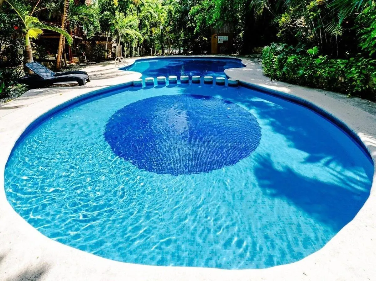 Apartment In Duplex One Block From Playacar Beach Плая-дель-Кармен Мексика